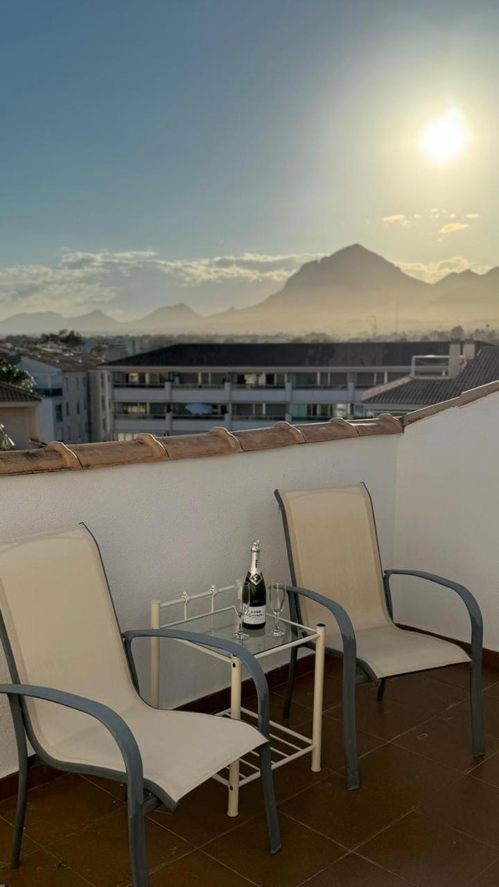 Penthouse In Albir With Sea Views, 100M From Beach El Albir Room photo